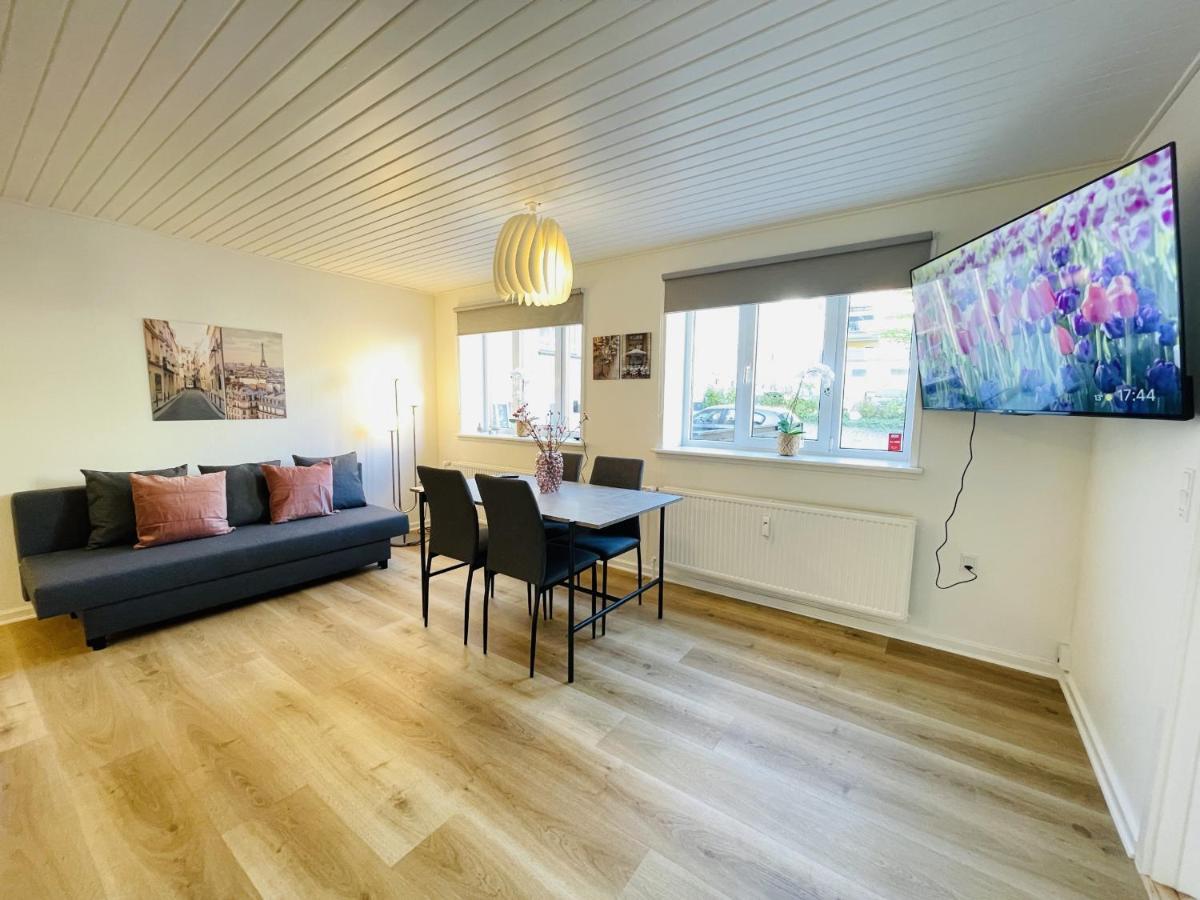 Aday - Charming Apartment In The Pedestrian Street Of Frederikshavn Eksteriør bilde